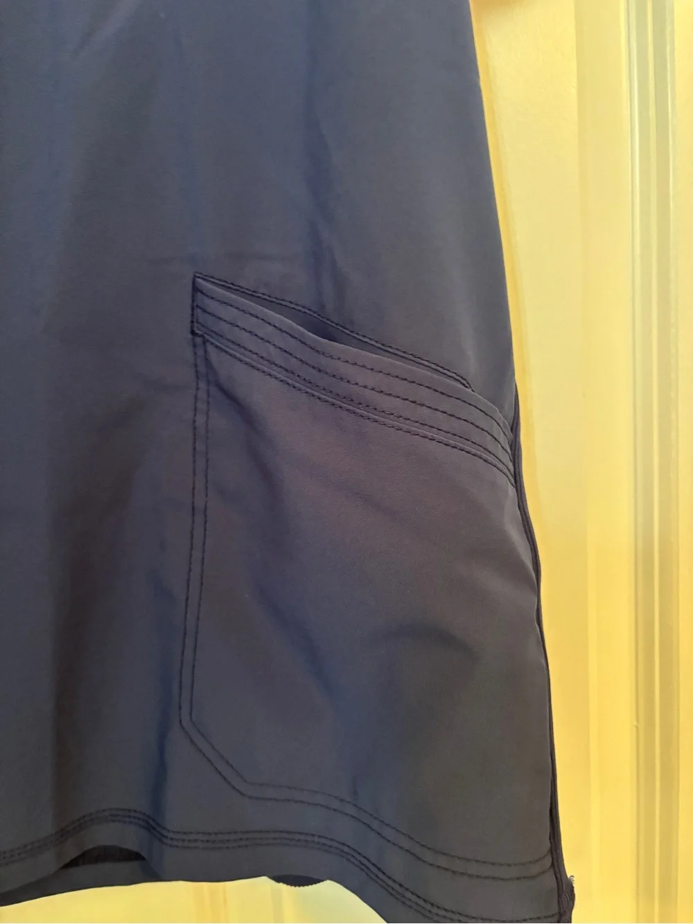 Dickies - Men's Lt Blue Cargo Scrub Pants w/ Elastic Waist. Size XL Style 81003